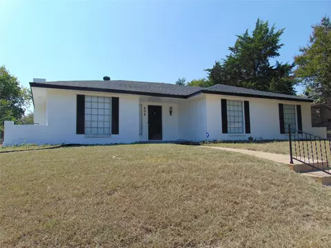 408 Ripplewood Dr, Desoto, TX 75115