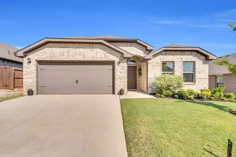 365 Bonita St, Weatherford, TX 76087
