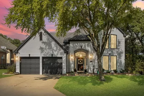2600 Fernwood Dr, Highland Village, TX 75077