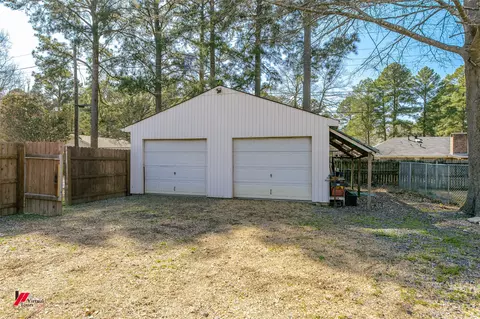 Exterior - 509 10th St NE, Springhill, LA 71075 photo 10 of 10