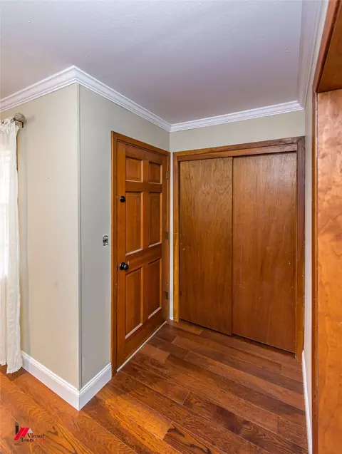 Entry Way - 509 10th St NE, Springhill, LA 71075 photo 1 of 1