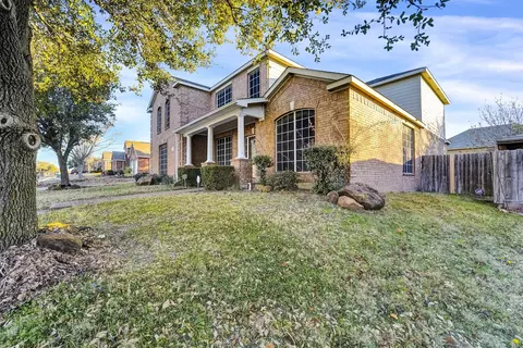 716 Candle Meadow Blvd, Desoto, TX 75115