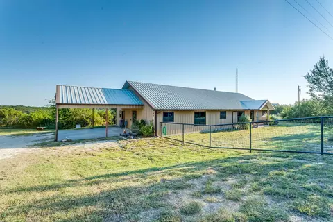 565 Turkey Ridge Rd, Stephenville, TX 76401