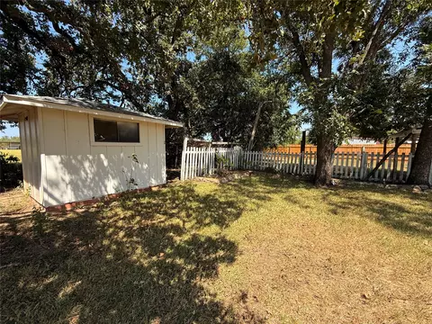 206 Poco St, Bangs, TX 76823 photo 33