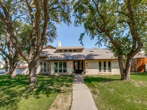 1501 Northland St, Carrollton, TX 75006