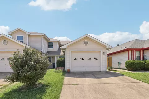 5031 Mountain Spring Trl, Fort Worth, TX 76123