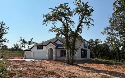 127 Rj Smith Dr, Boyd, TX 76023
