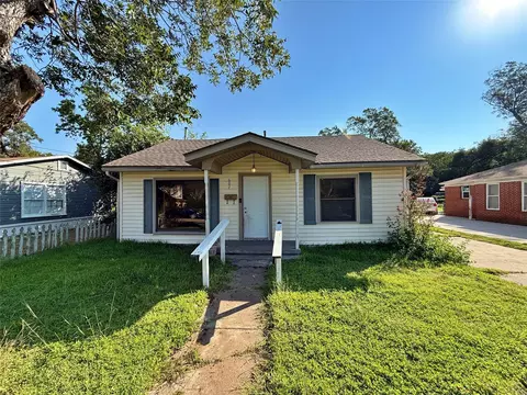 607 La Clede St, Bellmead, TX 76705