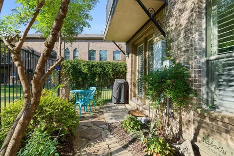 925 Brook Forest Ln, Euless, TX 76039 photo 35