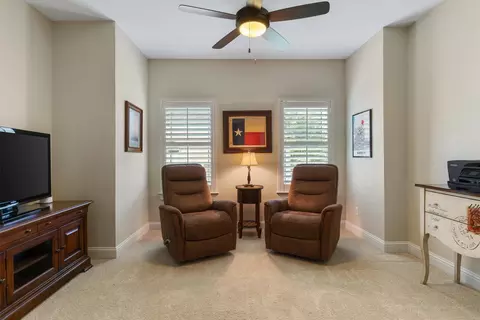 925 Brook Forest Ln, Euless, TX 76039 photo 22