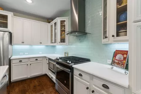 925 Brook Forest Ln, Euless, TX 76039 photo 9