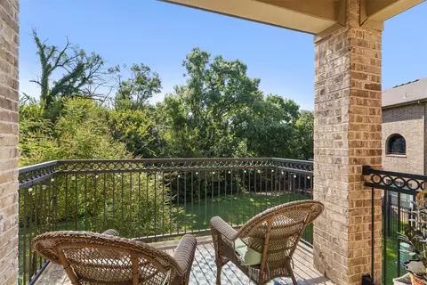 925 Brook Forest Ln, Euless, TX 76039 photo 28