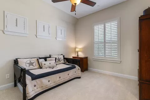 925 Brook Forest Ln, Euless, TX 76039 photo 29