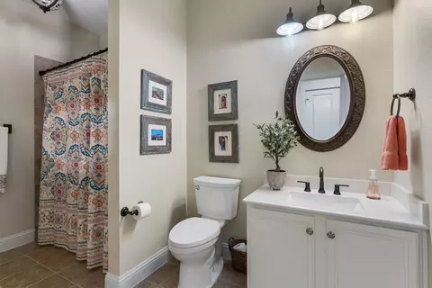 925 Brook Forest Ln, Euless, TX 76039 photo 31
