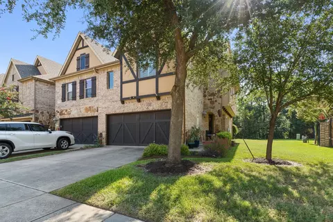925 Brook Forest Ln, Euless, TX 76039 photo 2