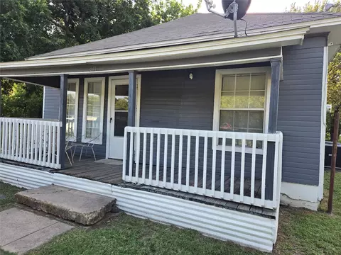 535 Hancock St, Gainesville, TX 76240