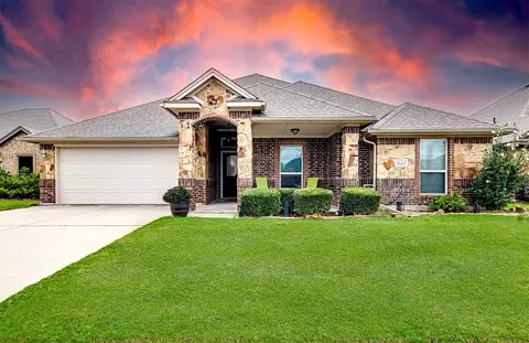 1683 Potomac Dr, Burleson, TX 76028