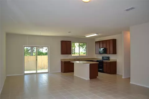 4413 Hummingbird Dr, Sherman, TX 75092