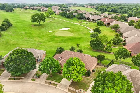 1304 Shinnecock Ct, Fairview, TX 75069