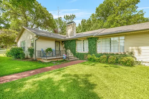 1222 Kentucky, Graham, TX 76450