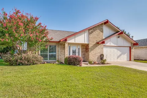 2315 Sharpshire Ln, Arlington, TX 76014
