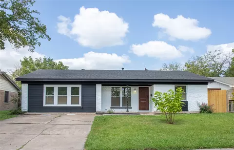 521 Pleasant Valley Rd, Garland, TX 75040