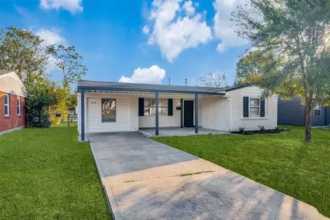 4718 San Marcus Dr, Mesquite, TX 75150
