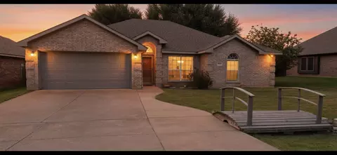 3018 Stroll Dr, Granbury, TX 76049
