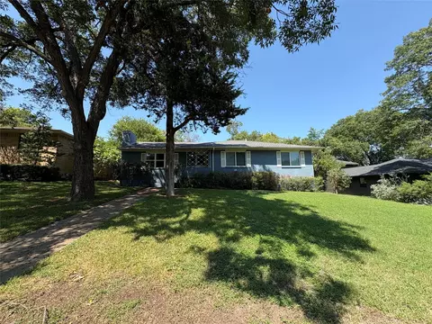 2523 Whitewood Dr, Dallas, TX 75233