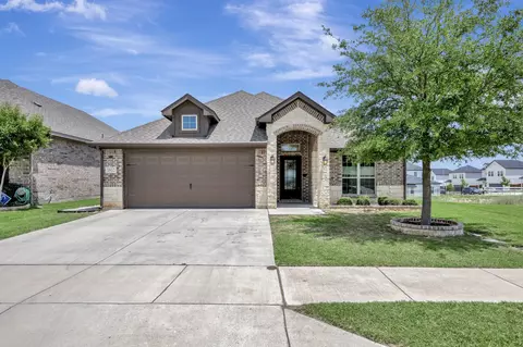 1932 Arroyo Verde Trl, Fort Worth, TX 76131