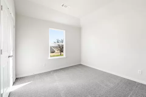 Bedroom - 1100 Trinity Dr, Springtown, TX 76082 photo 5 of 5