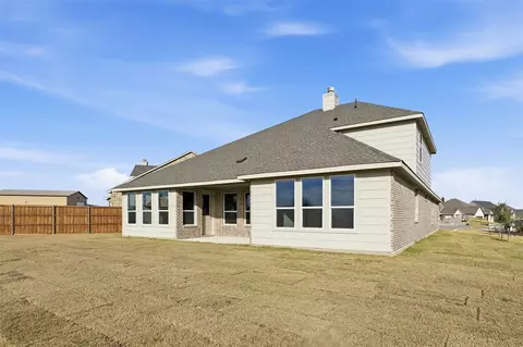 Other - 1100 Trinity Dr, Springtown, TX 76082 photo 5 of 5