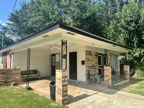 2760 Anna St, Shreveport, LA 71103