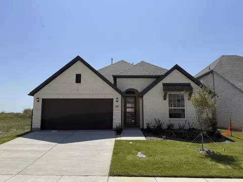 5005 Meadow Vista Ln, Crowley, TX 76036