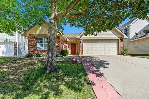 2918 Saint Rita Dr, Dallas, TX 75233