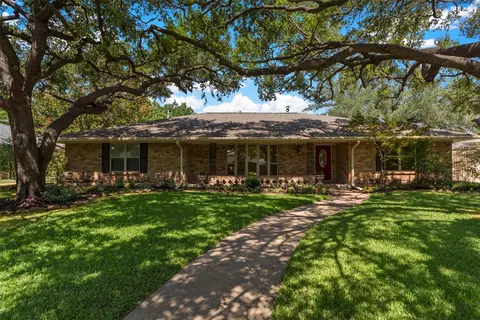 1901 Westlake Dr, Plano, TX 75075