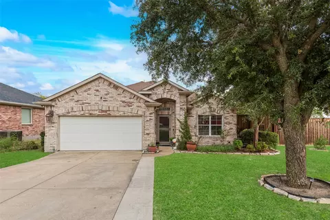 2668 Pioneer Bluffs Rd, Balch Springs, TX 75181