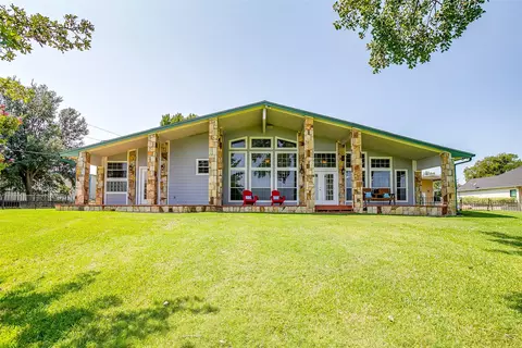 11484 Moran Rd, Azle, TX 76020