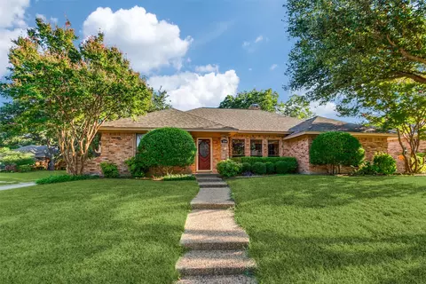 2204 Coleshire Dr, Plano, TX 75075