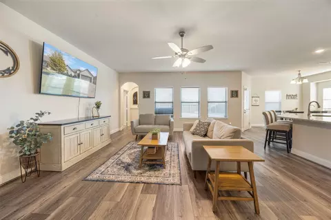 2813 Diamondback Dr, Melissa, TX 75454