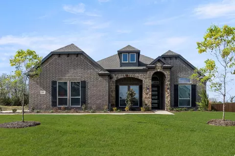 621 S Hidden Lks, Desoto, TX 75115