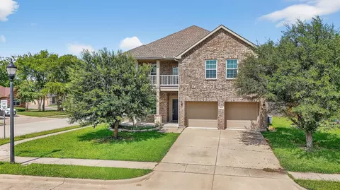 4515 Hummingbird Dr, Sherman, TX 75092