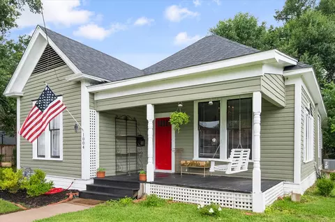 1004 W 5th Ave, Corsicana, TX 75110
