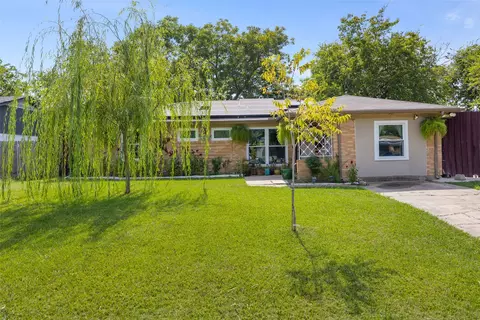 3120 Hillglenn Rd, Dallas, TX 75228