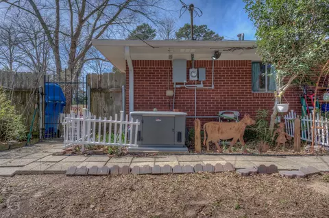 Exterior - 1106 Bryan St, Minden, LA 71055 photo 6 of 6