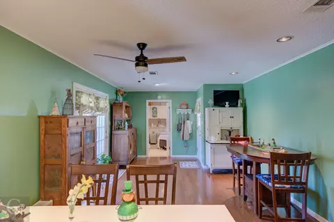 Dining - 1106 Bryan St, Minden, LA 71055 photo 1 of 1