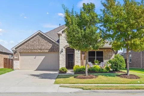 912 Basket Willow Ter, Haslet, TX 76052