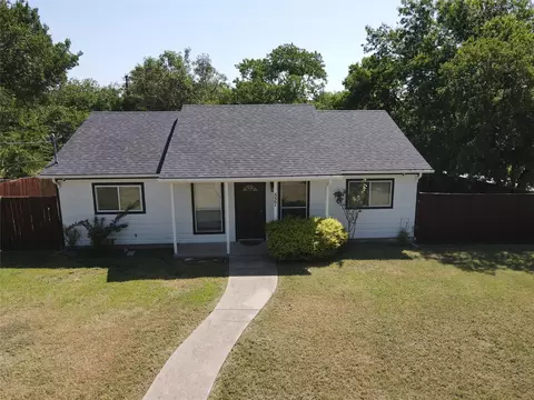 527 S Gribble St, Sherman, TX 75090