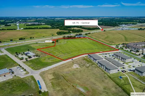 645 Blassingame, Van Alstyne, TX 75495