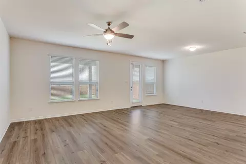 649 Fallbrook Dr, Aledo, TX 76008 photo 9